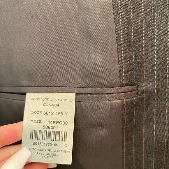 Arnold Brant Grey Pinstripe Suit Jacket and Pants Size 44R - Picture 15 of 16